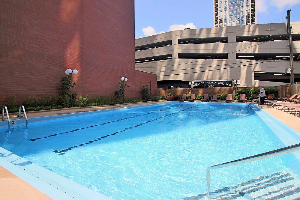 Apartment for rent at 1120 N Dearborn St, Chicago, IL 60610