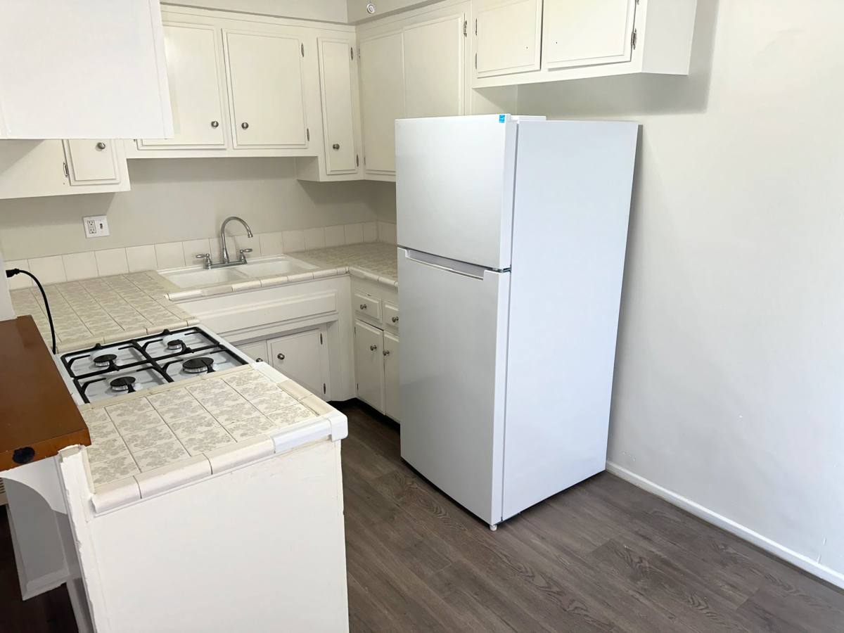 Apartment for rent at 15531 Belshire Ave #5, Norwalk, CA 90650