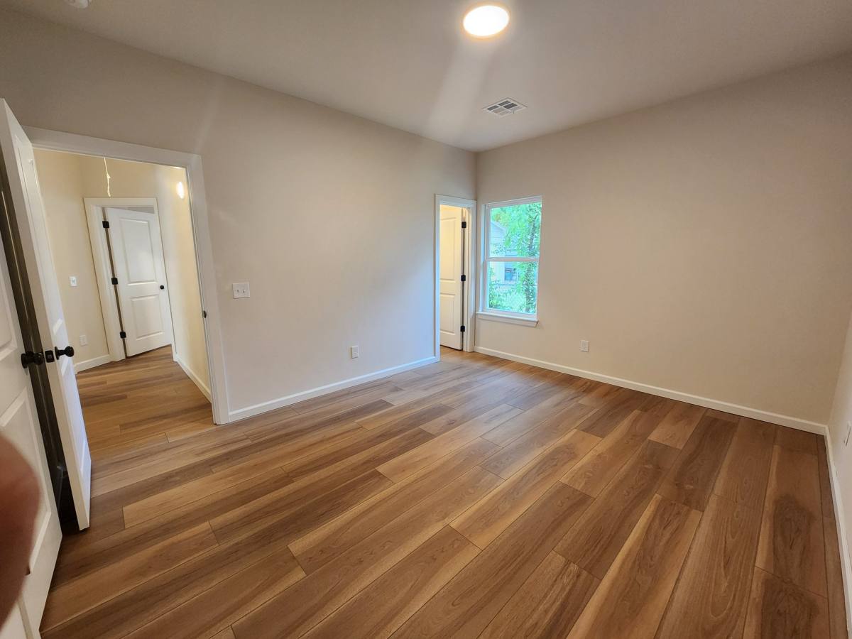 Townhouse for rent at 104 S Walnut St, Edmond, OK 73003