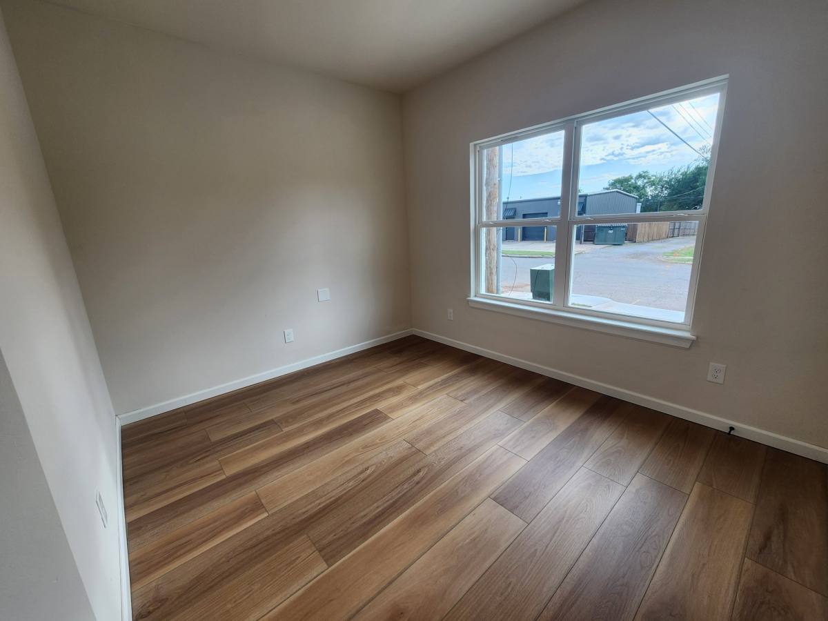 Townhouse for rent at 104 S Walnut St, Edmond, OK 73003