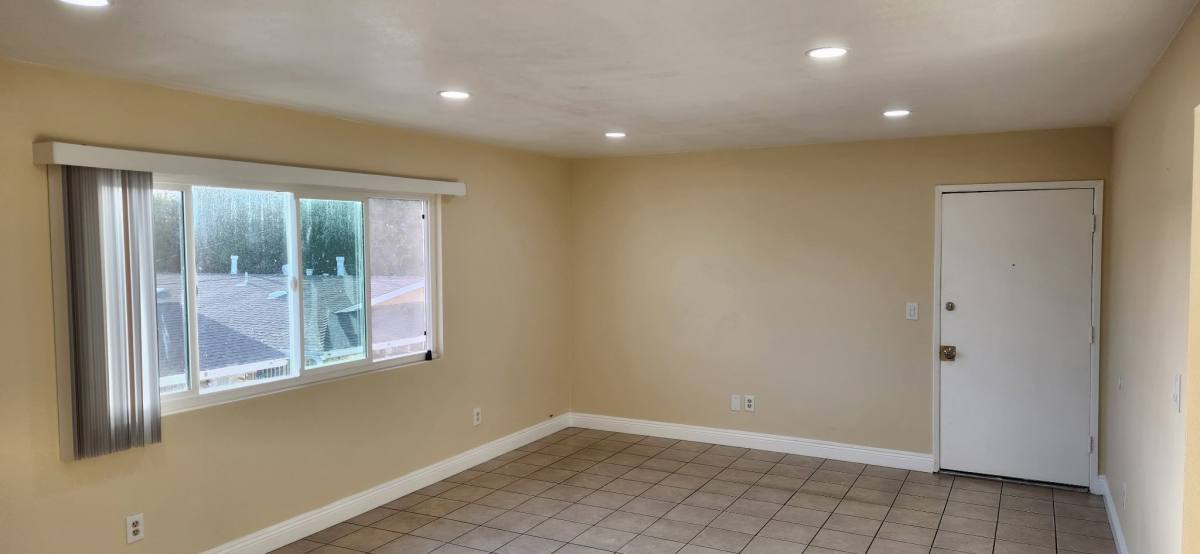Apartment for rent at 1131 W Highland St E, Santa Ana, CA 92703