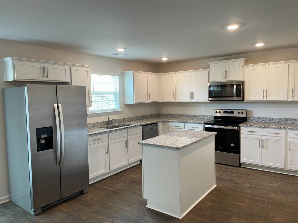 House for rent at 440 Delahays Rd, Columbia, SC 29209