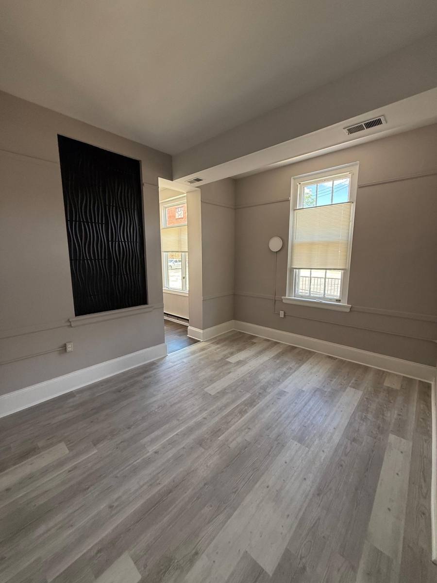 Apartment for rent at 18 W 27th St, Baltimore, MD 21218