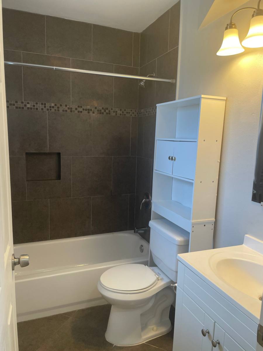 Apartment for rent at 1215 Josephine St #5, New Orleans, LA 70130