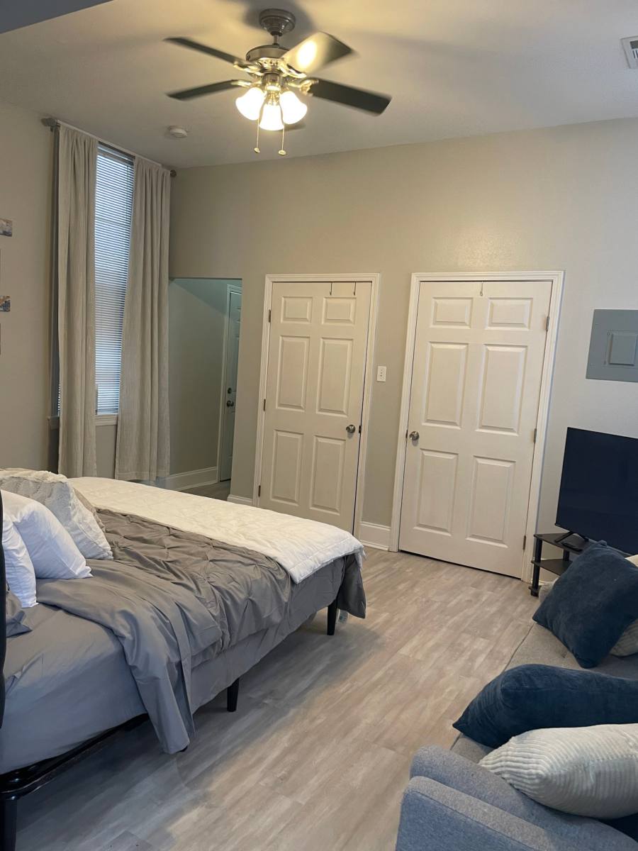 Apartment for rent at 1215 Josephine St #13, New Orleans, LA 70130