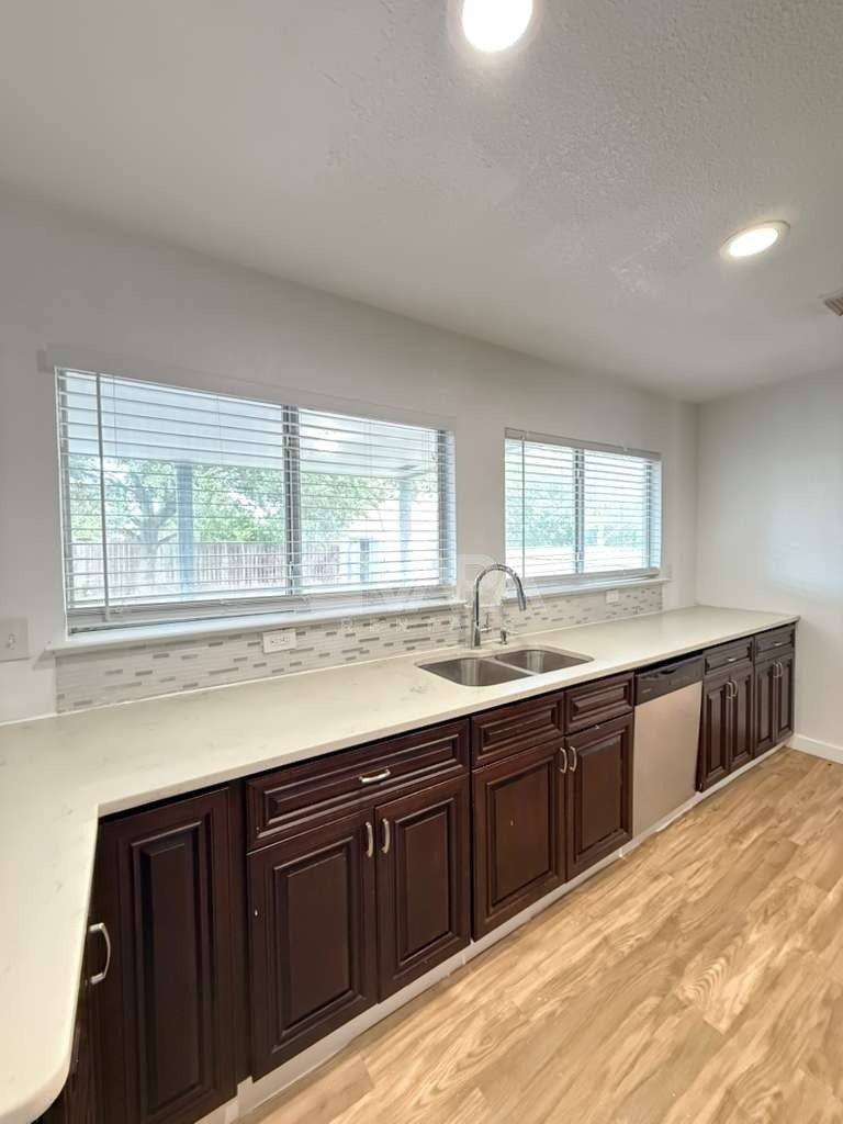 House for rent at 806 Meadow Scape, Converse, TX 78109