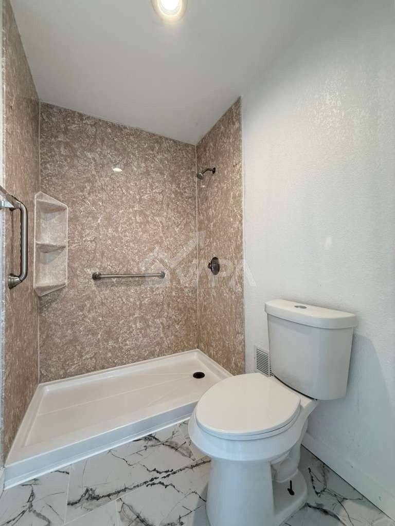 House for rent at 806 Meadow Scape, Converse, TX 78109