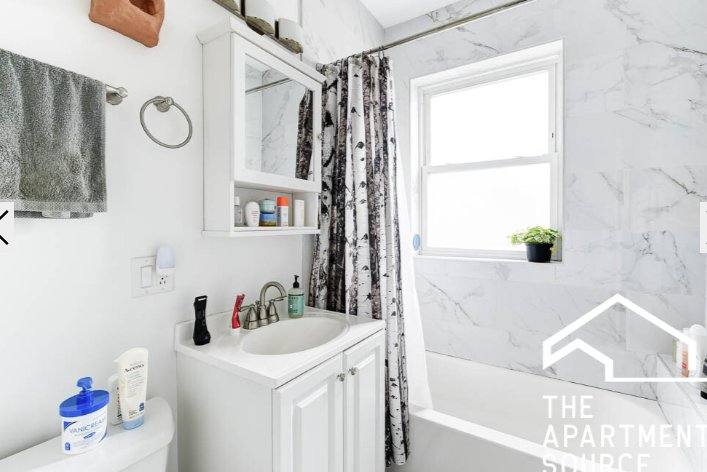 Apartment for rent at 2611 N Fairfield #2, Chicago, IL 60647