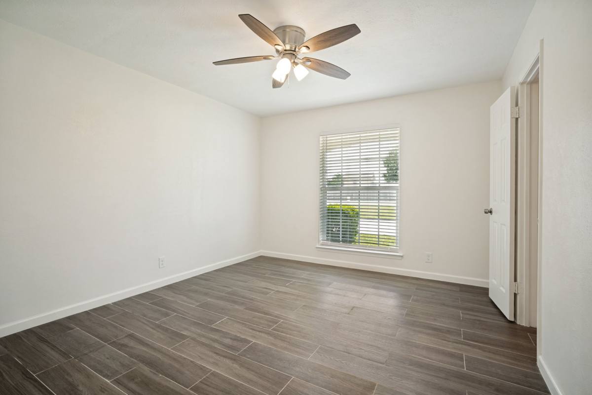 House for rent at 6355 Starnes Rd, Fort Worth, TX 76148