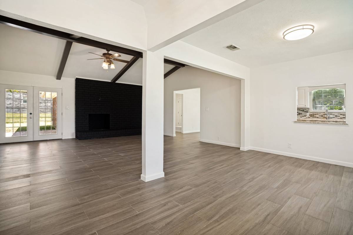 House for rent at 6355 Starnes Rd, Fort Worth, TX 76148