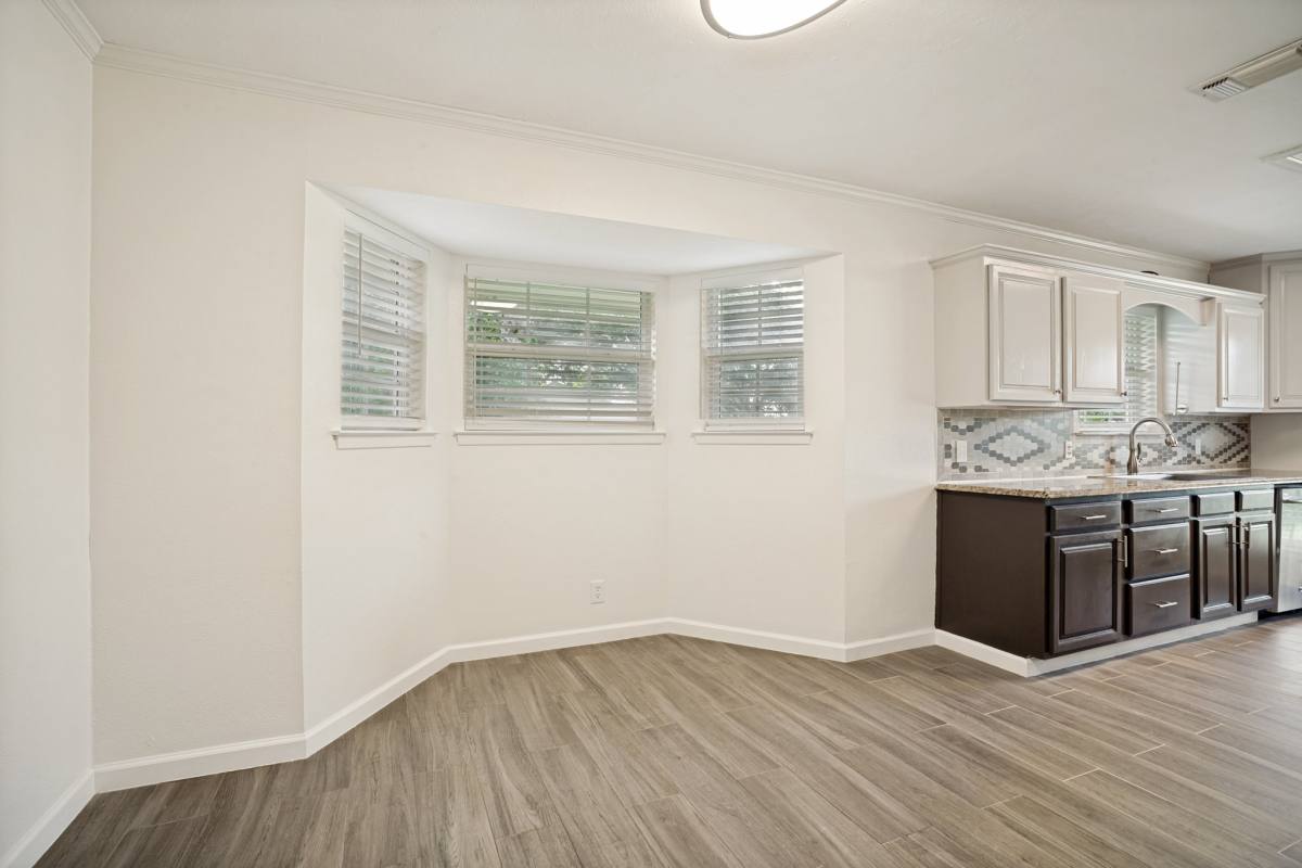 House for rent at 6355 Starnes Rd, Fort Worth, TX 76148
