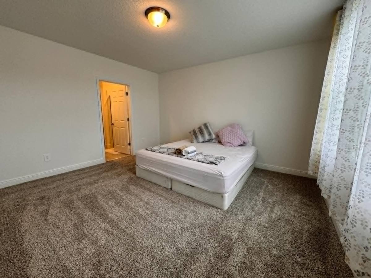 House for rent at 137 Lost Ball Dr, Daytona Beach, FL 32124