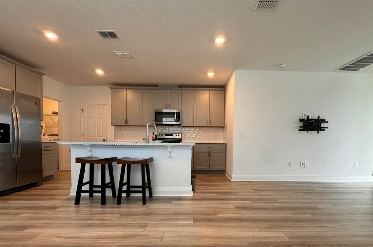 House for rent at 137 Lost Ball Dr, Daytona Beach, FL 32124