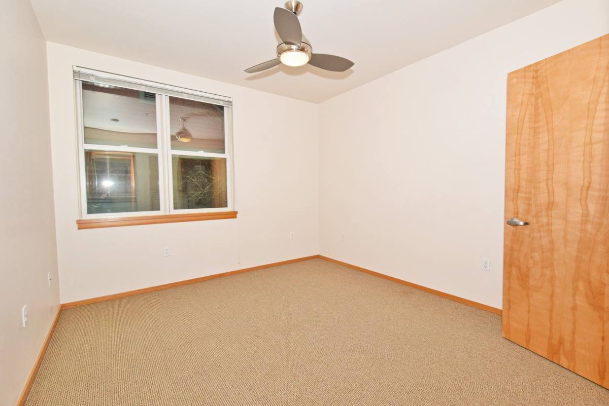 Apartment for rent at 3535 S Corbett Ave #301, Portland, OR 97239
