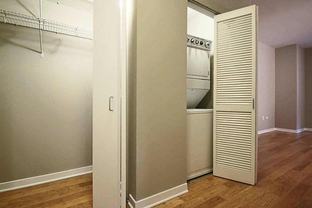 Apartment for rent at 197 W Randolph, Chicago, IL 60601
