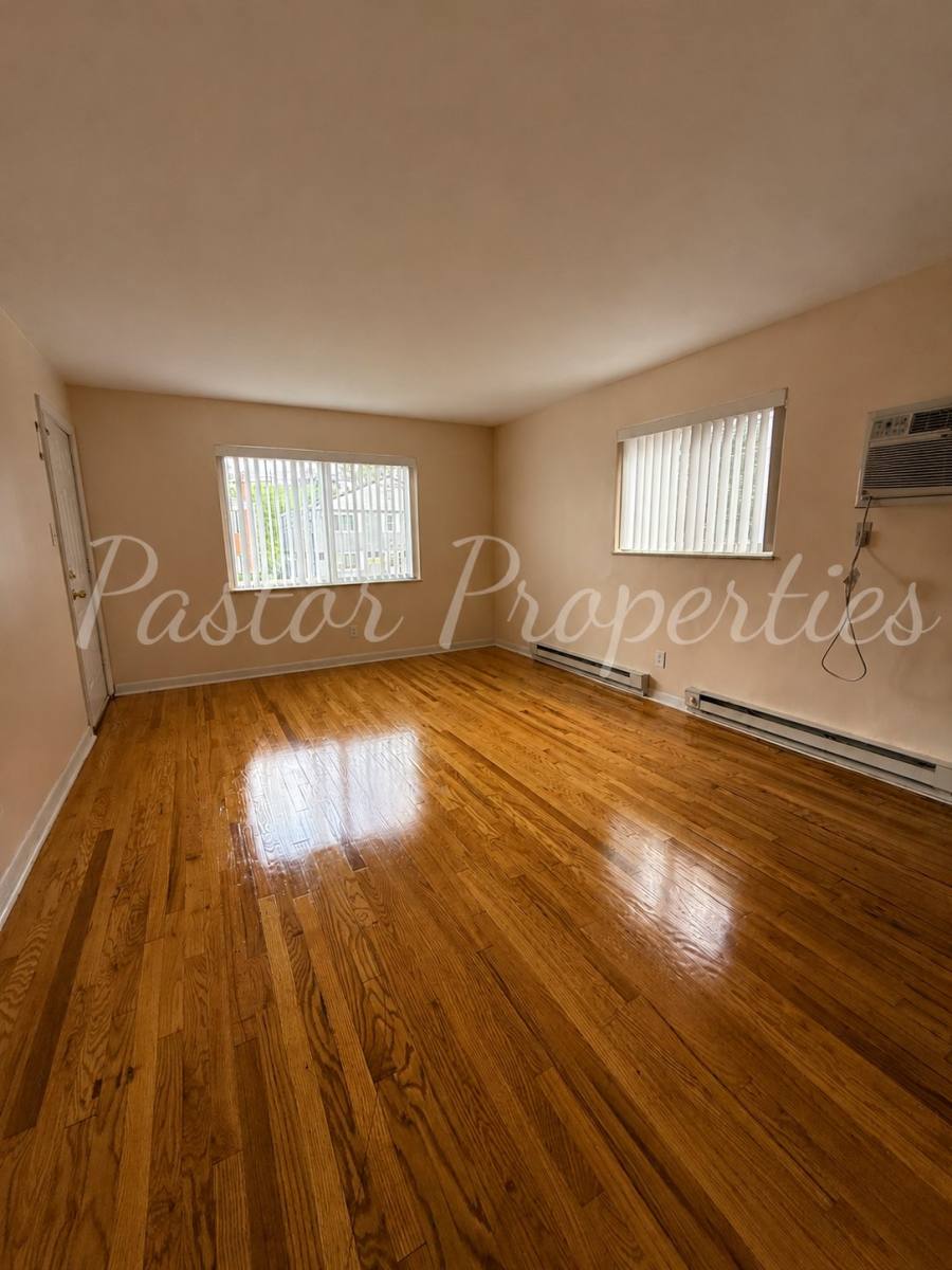 Apartment for rent at 3642 Northdale Place #2, Cincinnati, OH 45213