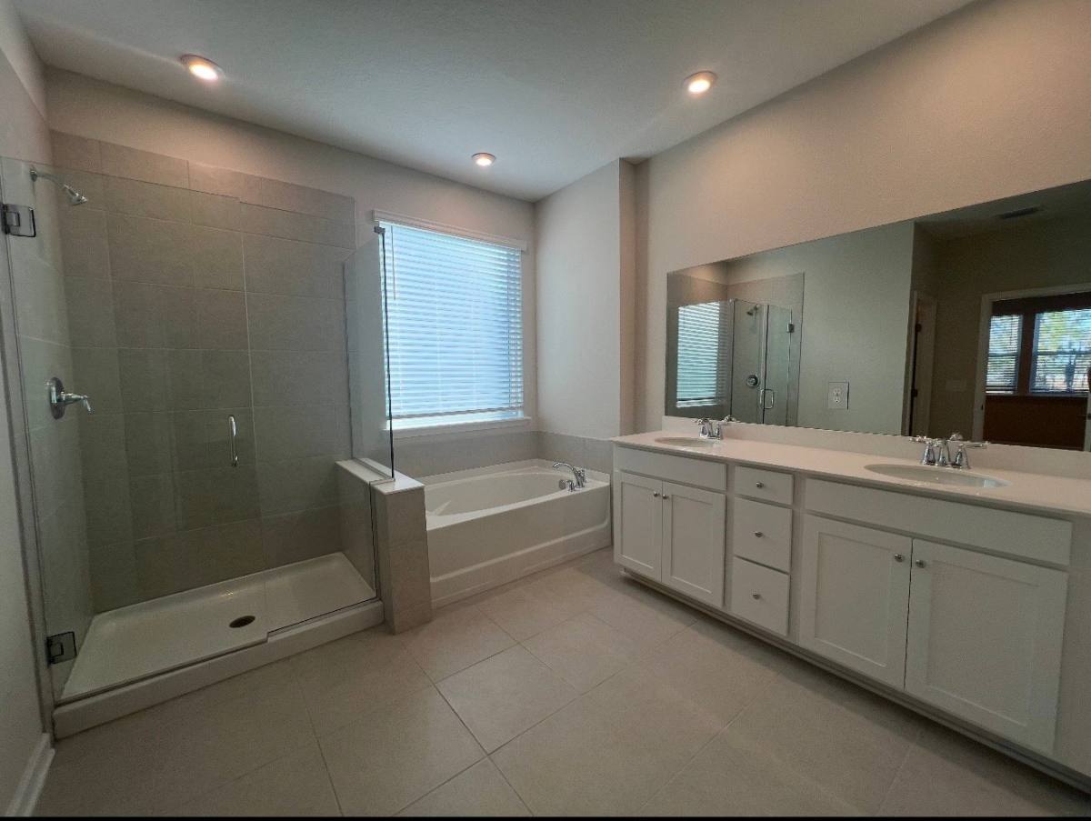 House for rent at 2876 Bella Terra Loop, Green Cove Springs, FL 32043