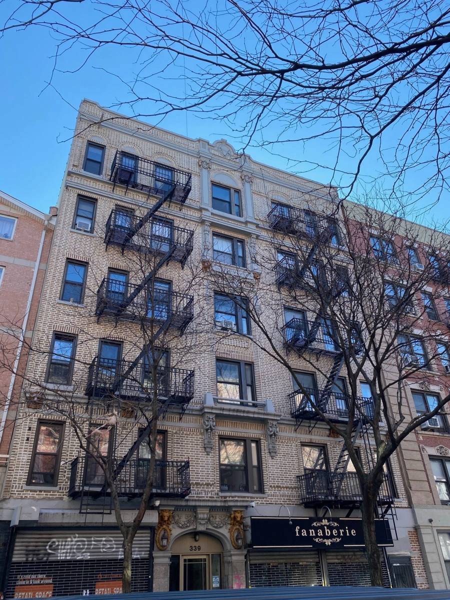 Apartment for rent at 339 Bedford Ave #25, Brooklyn, NY 11211