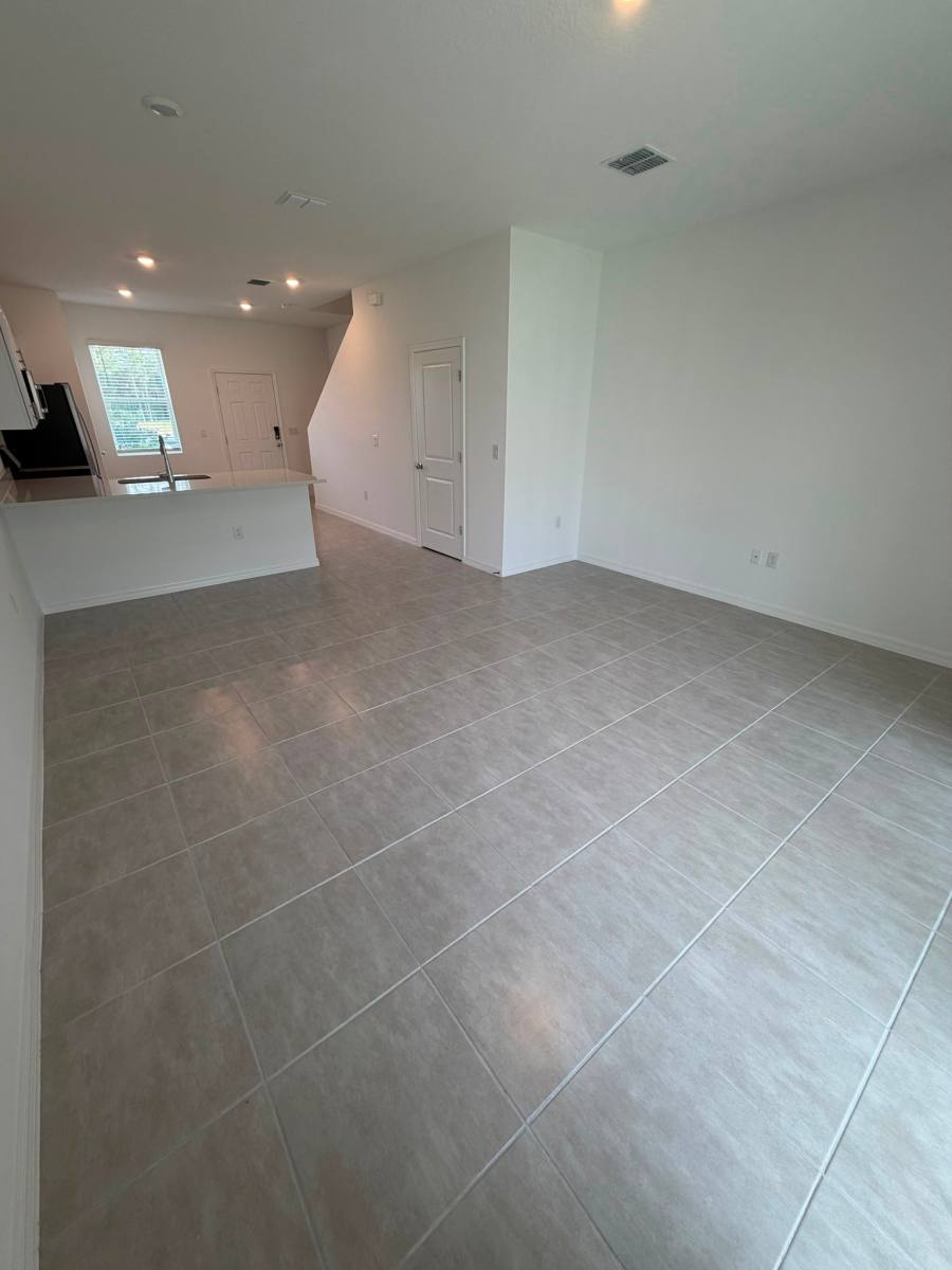 Townhouse for rent at 2869 Skyline Loop, Kissimmee, FL 34758
