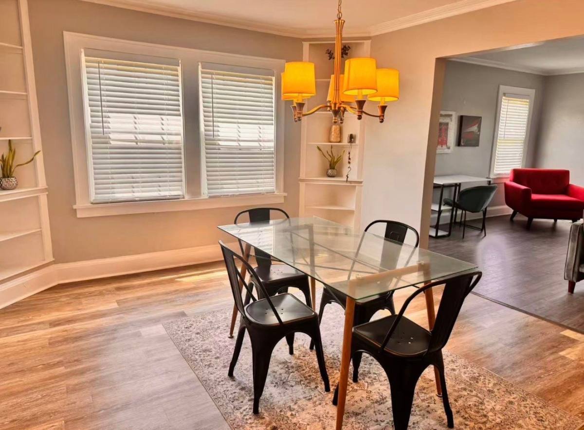 Apartment for rent at 16818 Kenyon Rd #2, Cleveland, OH 44120