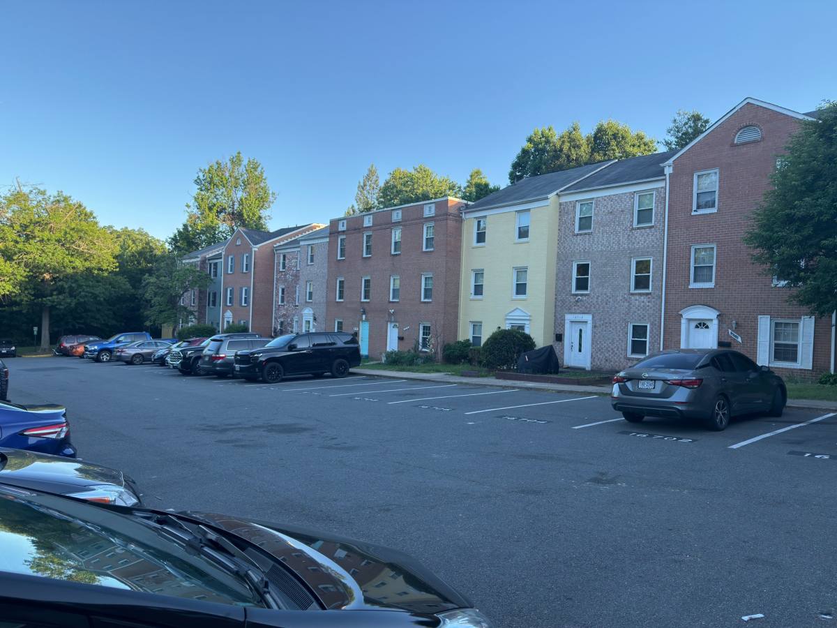 Townhouse for rent at 16707 Chowning Court, Woodbridge, VA 22191