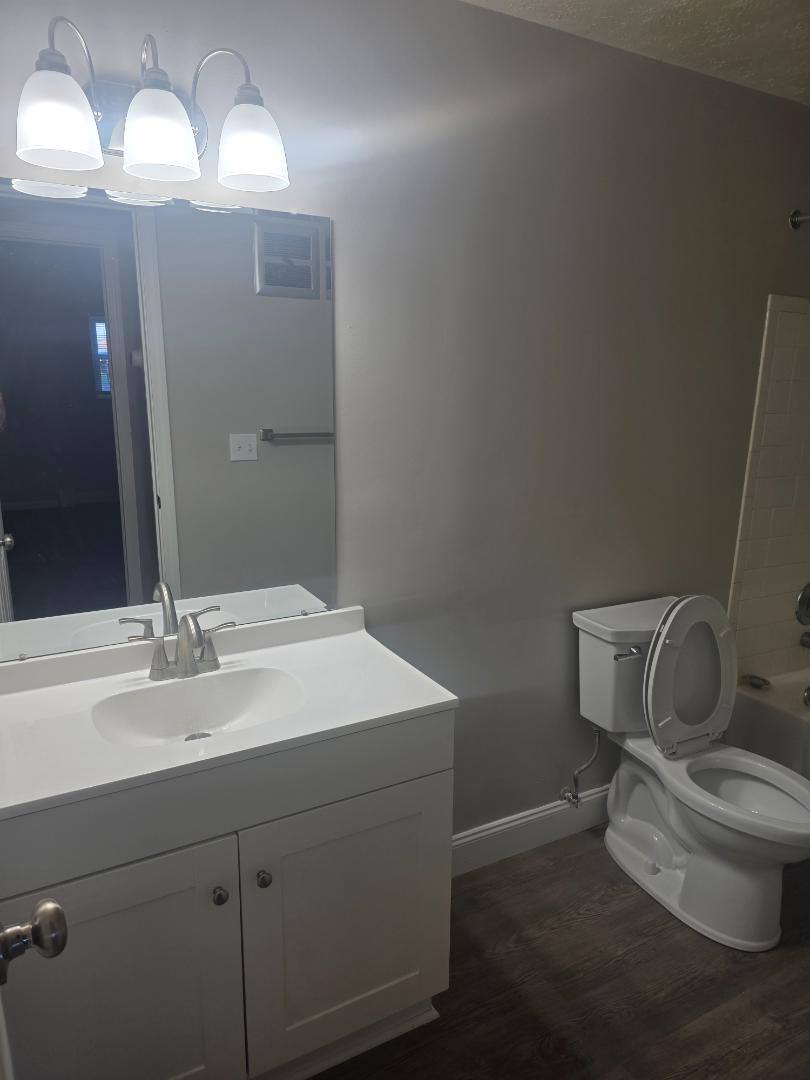 Apartment for rent at 615 Fremont Rd N, Robards, KY 42452