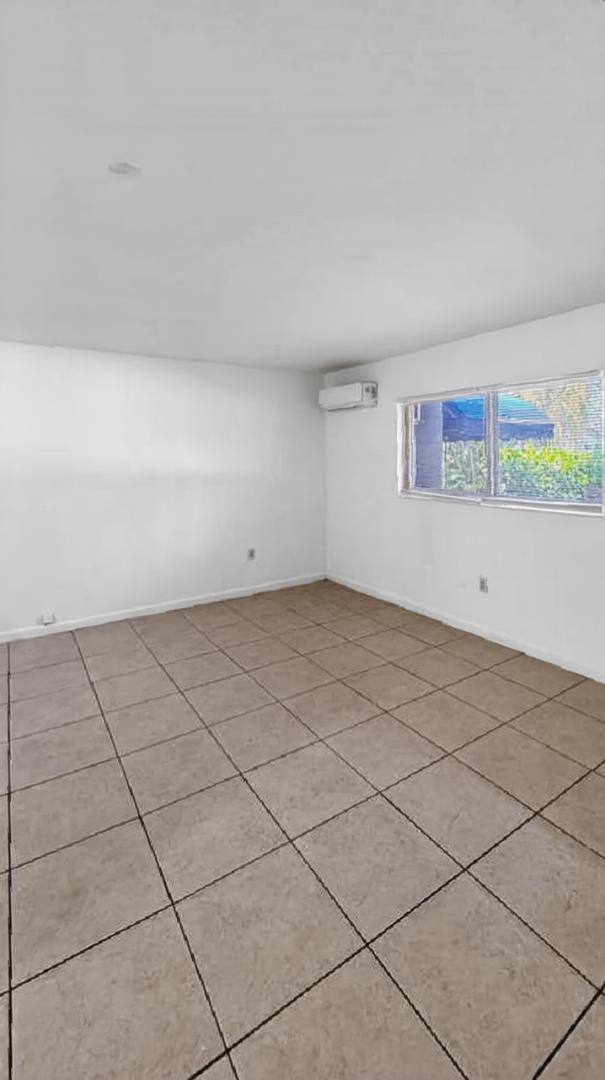 Apartment for rent at 13201 Memorial Highway 220, Miami, FL 33161