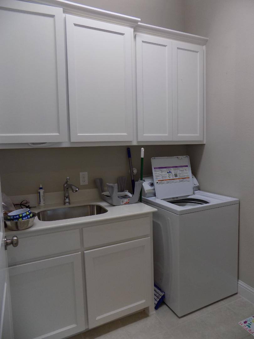 House for rent at 2440 Vaquero Lane, Carrollton, TX 75010
