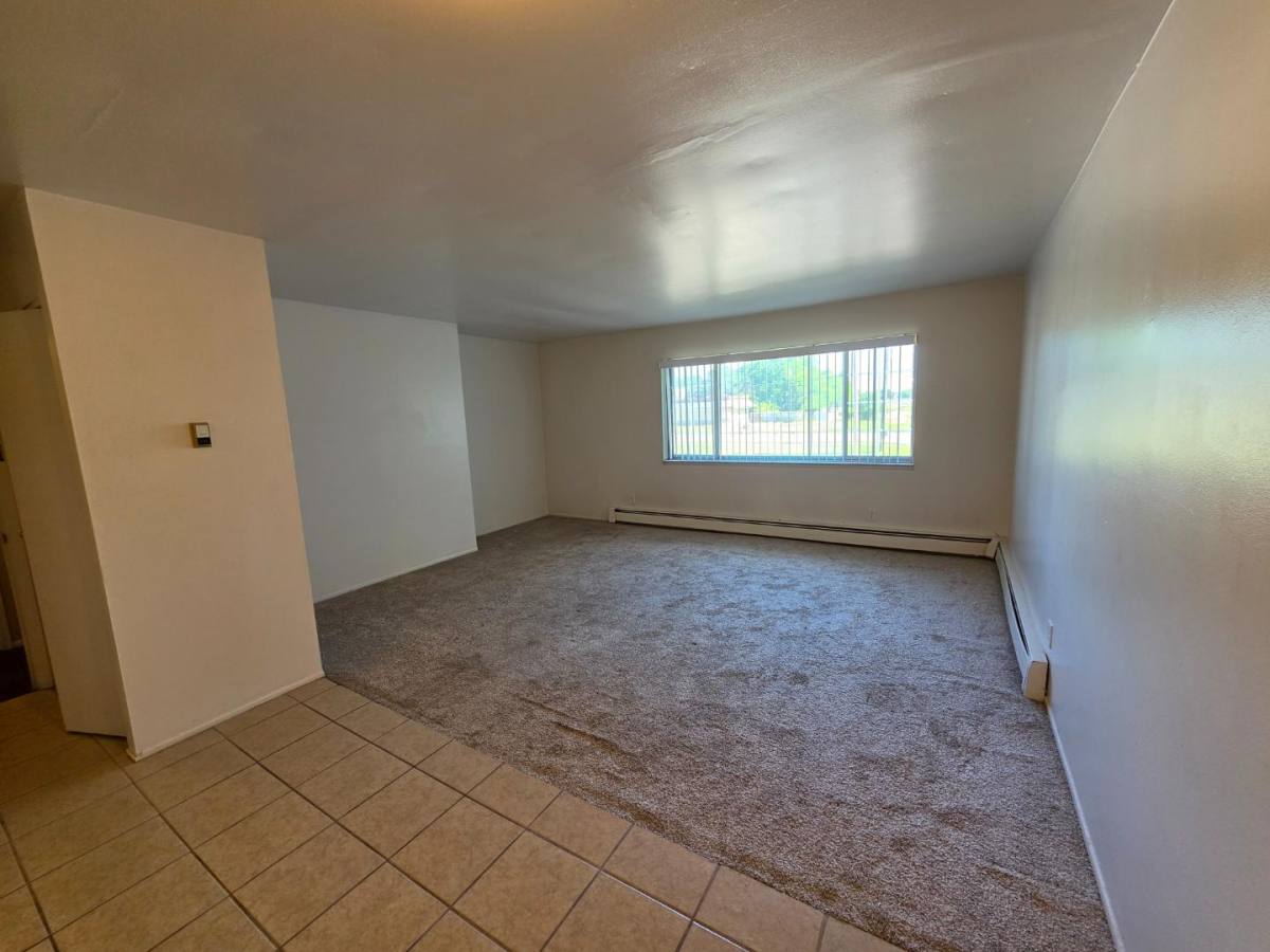 Apartment for rent at 4401 N Grand River Ave #17, Lansing, MI 48906
