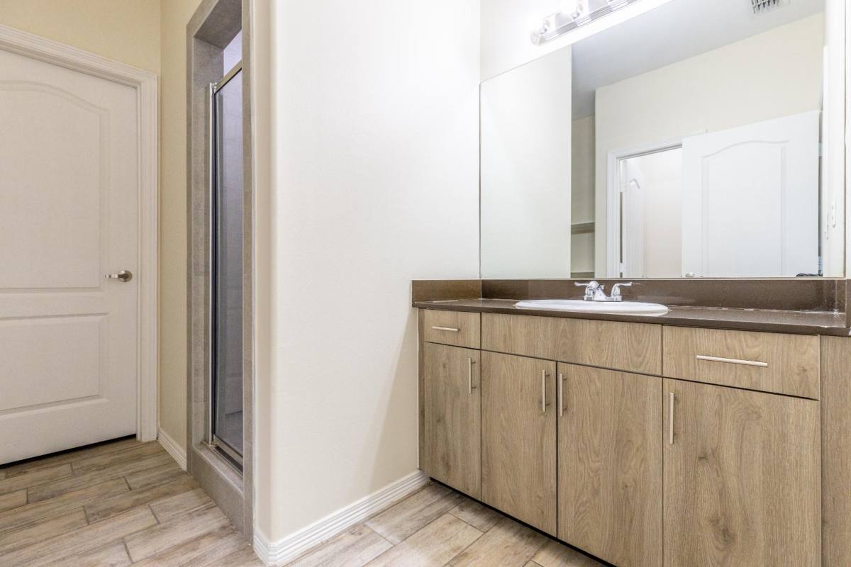 Apartment for rent at 1605 W Powell St #1, Edinburg, TX 78541