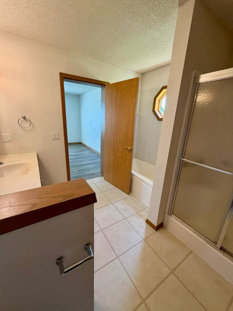 House for rent at 13801 State Rt Mm SE, Agency, MO 64401