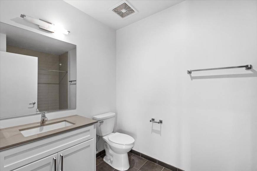 Apartment for rent at 830 N Milwaukee, Chicago, IL 60642