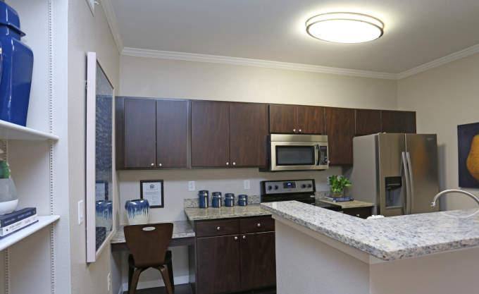Apartment for rent at 7575 Gosling Rd, Spring, TX 77382