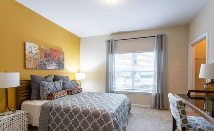 Apartment for rent at 11666 Gulf Pointe Dr, Houston, TX 77089