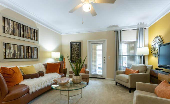 Apartment for rent at 11666 Gulf Pointe Dr, Houston, TX 77089