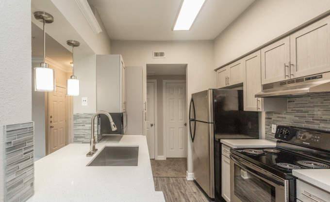 Apartment for rent at 3225 Woodland Park Dr, Houston, TX 77082