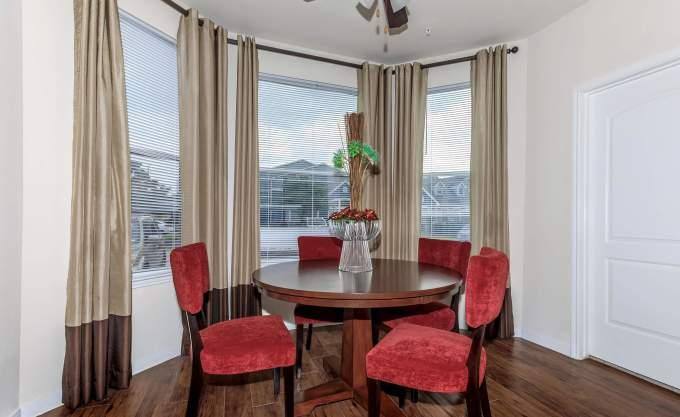 Apartment for rent at 16112 N Freeway, Houston, TX 77090