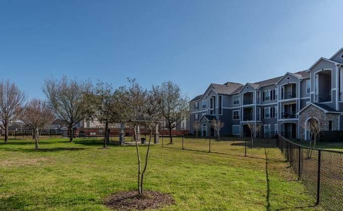Apartment for rent at 21101 Kingsland Blvd, Katy, TX 77450
