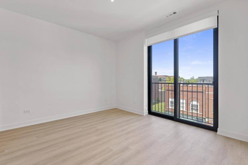 Apartment for rent at 1801 W Grand Ave, Chicago, IL 60622