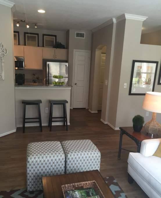 Apartment for rent at 10110 Charterwood Dr, Houston, TX 77070
