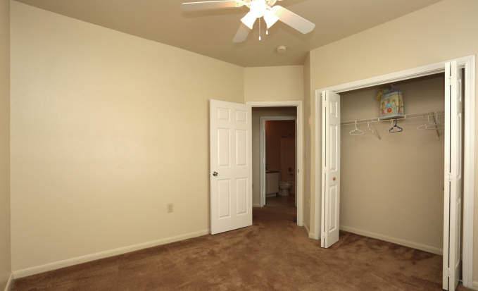 Apartment for rent at 11201 Veterans Memorial Dr, Houston, TX 77067