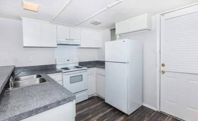 Apartment for rent at 700 W Plano Parkway, Plano, TX 75075