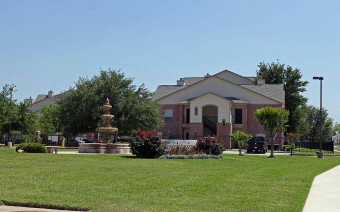 Apartment for rent at 1011 Village Square Dr, Tomball, TX 77375