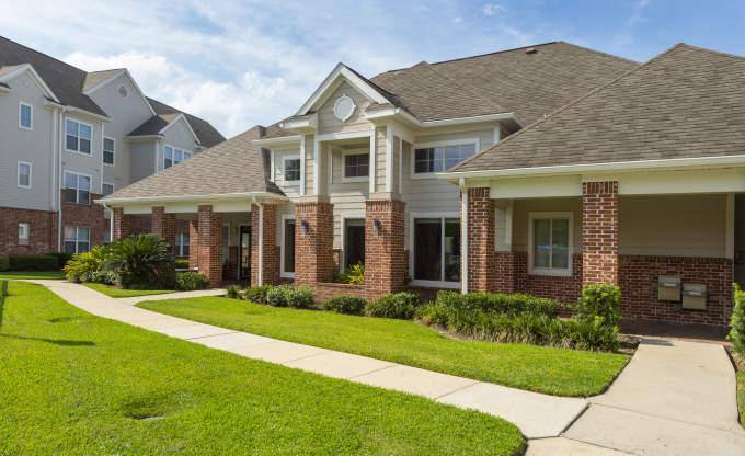 Apartment for rent at 200 Northpines Dr, Kingwood, TX 77339