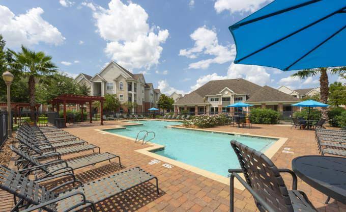 Apartment for rent at 200 Northpines Dr, Kingwood, TX 77339
