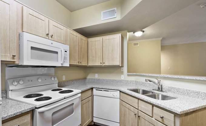 Apartment for rent at 500 W Airtex Blvd, Houston, TX 77090