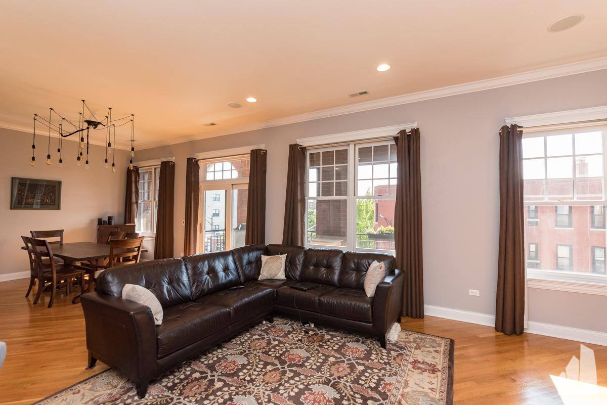 Condo for rent at 2901 Halsted, Chicago, IL 60657