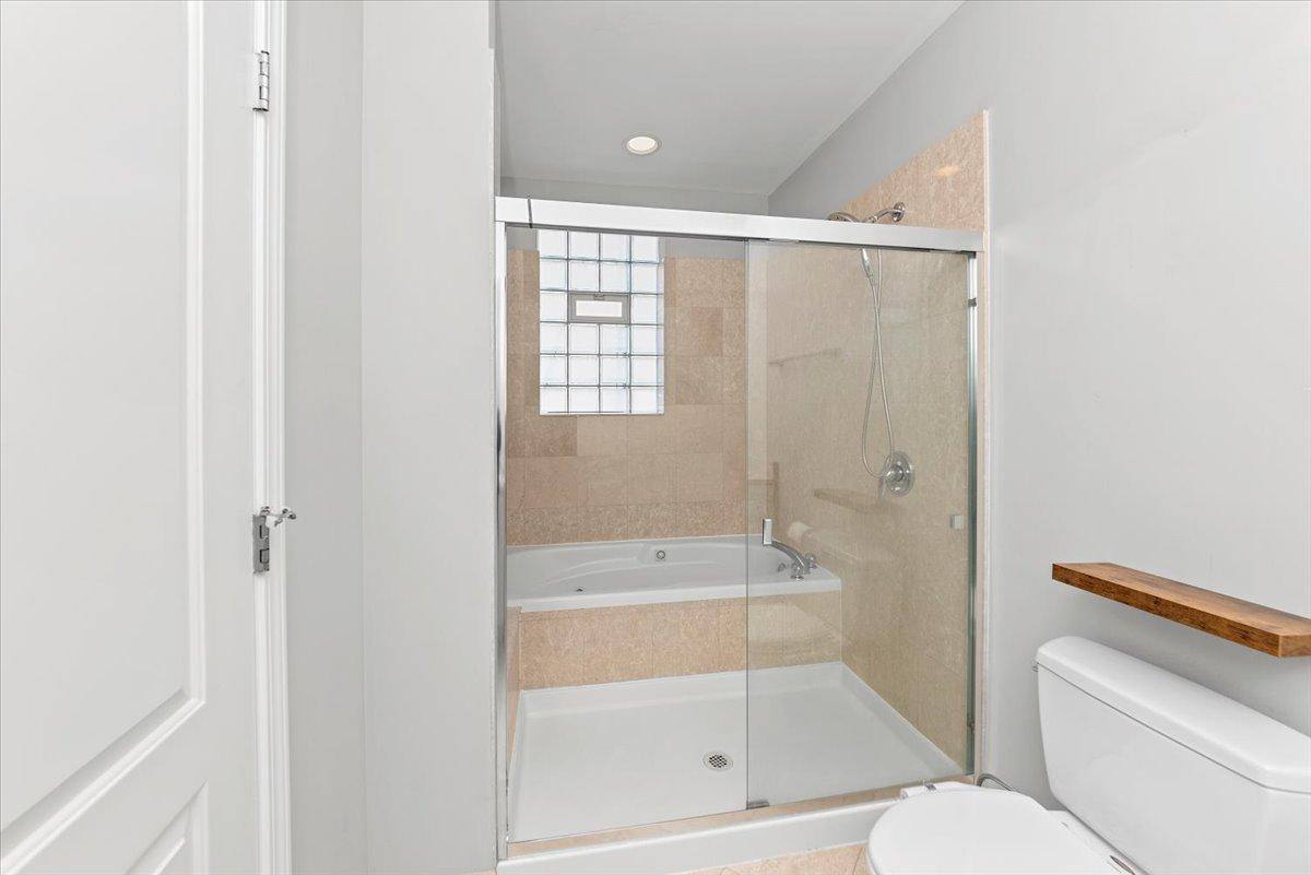 Condo for rent at 2020 W Pierce Ave, Chicago, IL 60622