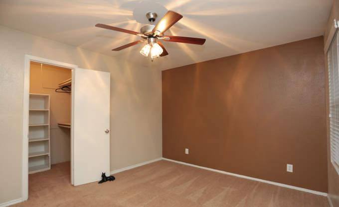 Apartment for rent at 4500 Cypresswood Dr #1047, Spring, TX 77379