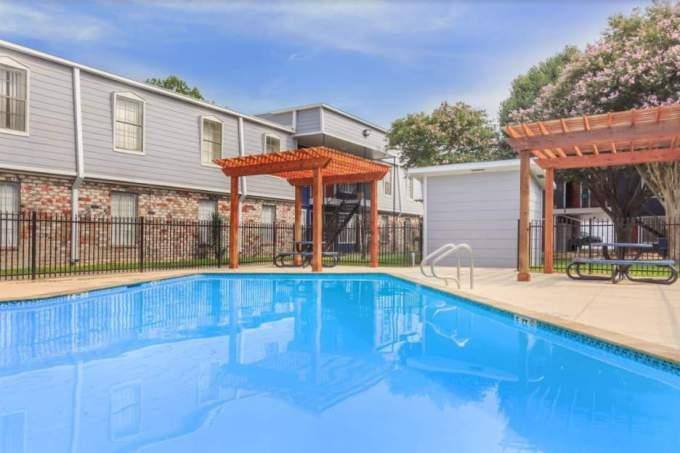 Apartment for rent at 123 Winkler Dr, Houston, TX 77087